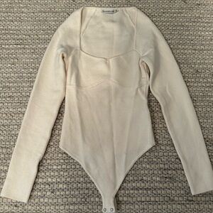 Abercrombie A&F Long-Sleeve Sweetheart Sweater Bodysuit White Cream Size XS